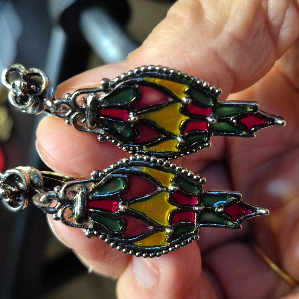 VINTAGE PLIQUE A JOUR EARRINGS
